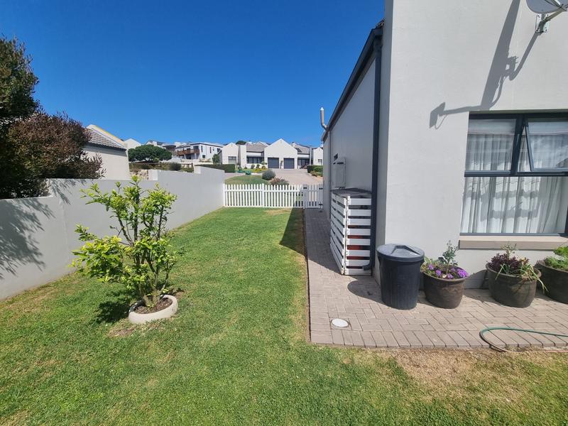 2 Bedroom Property for Sale in Reebok Western Cape